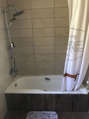 Family Ev, 4 Yatak Odası, Kişiye Özel Havuzlu, Park Manzaralı