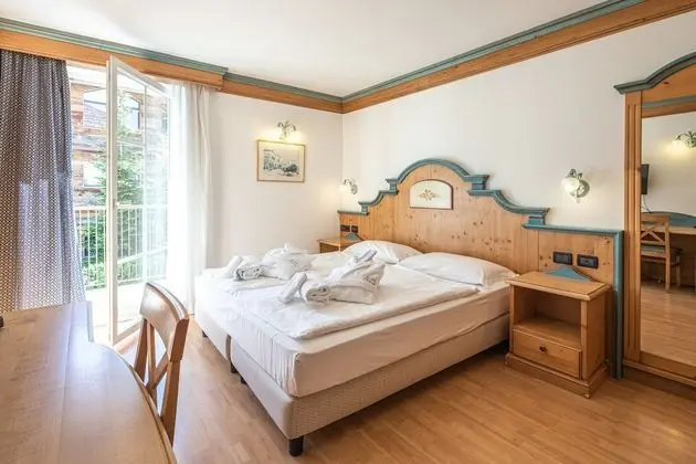 Comfort Tek Büyük veya İki Ayrı Yataklı Oda