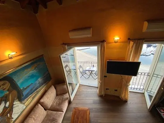 Apart Daire, Sigara İçilebilir