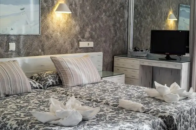 Tek Büyük Yataklı Oda