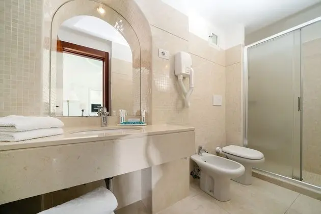 Junior Süit, Balkon, Deniz Manzaralı