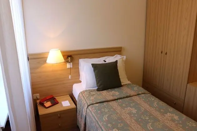 Tek Kişilik Oda, Göl Manzaralı