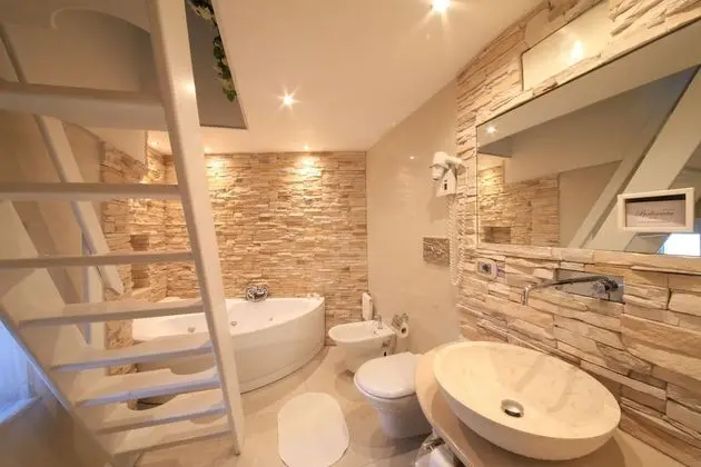 Queen Suite Sea View with Jacuzzi