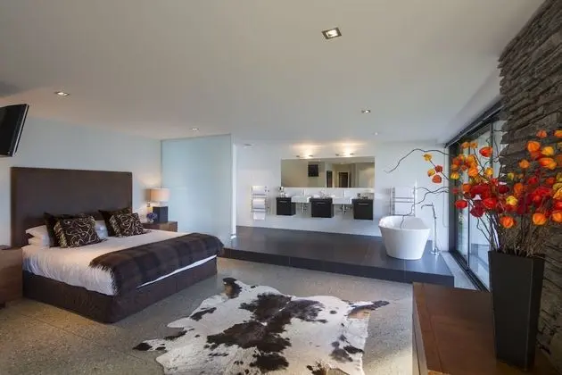 Luxury Villa, 5 Yatak Odası, Sauna, Göl Manzaralı