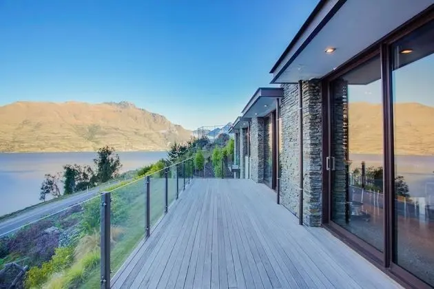 Luxury Villa, 5 Yatak Odası, Sauna, Göl Manzaralı