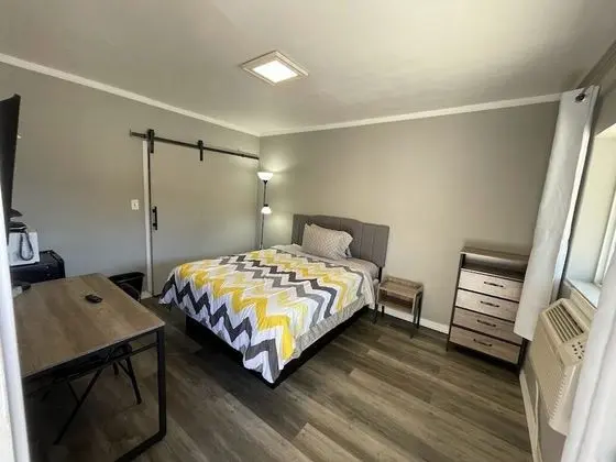 Deluxe Oda, 1 Büyük (Queen) Boy Yatak, Sigara İçilmez