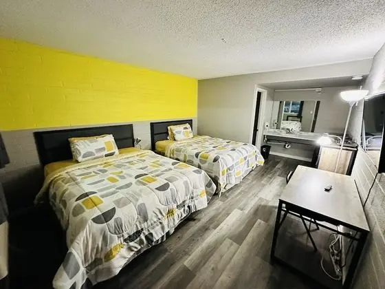 Deluxe Oda, 2 Büyük (Queen) Boy Yatak, Sigara İçilmez, Buzdolabı ve Mikrodalga