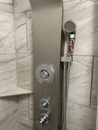 Deluxe Oda, 2 Çift Kişilik Yatak, Sigara İçilmez, Buzdolabı ve Mikrodalga