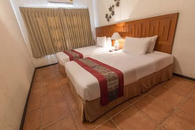 House suite 3 bedrooms