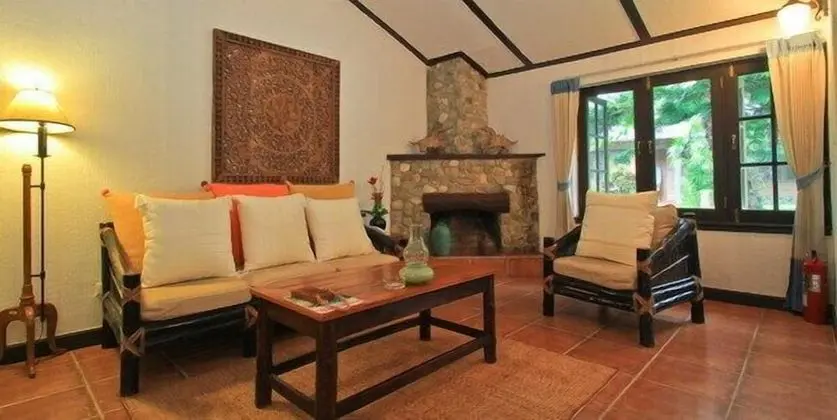 House suite 3 bedrooms