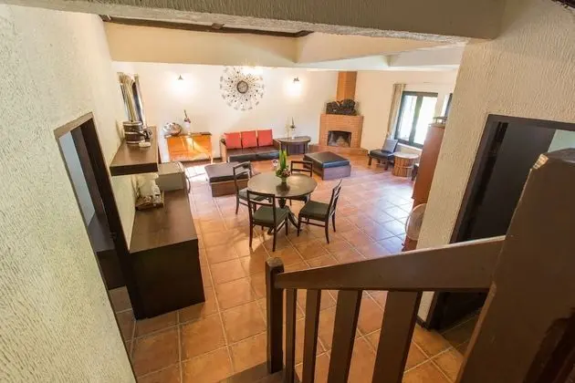 House suite 3 bedrooms