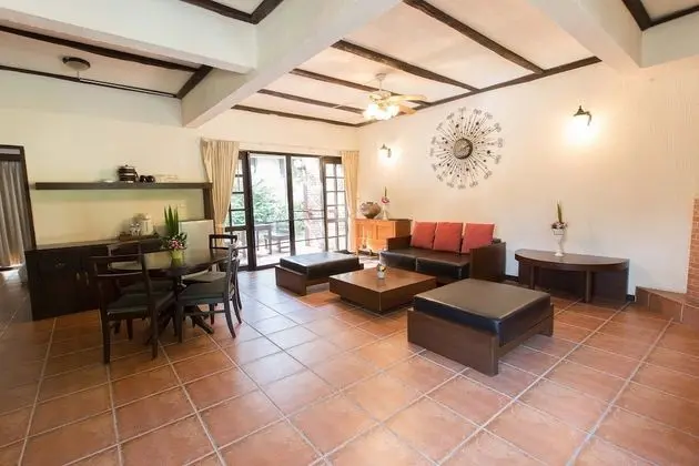 House suite 3 bedrooms