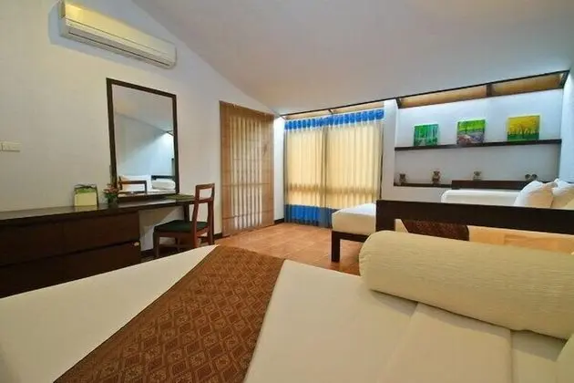 House suite 3 bedrooms