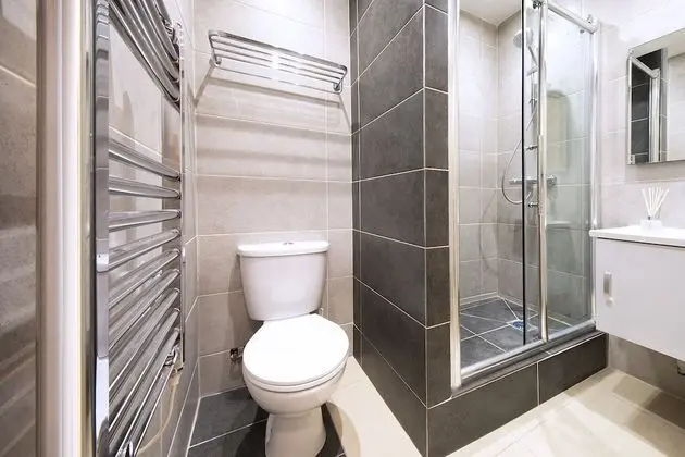 Süit, Banyolu/Duşlu (3 Persons)