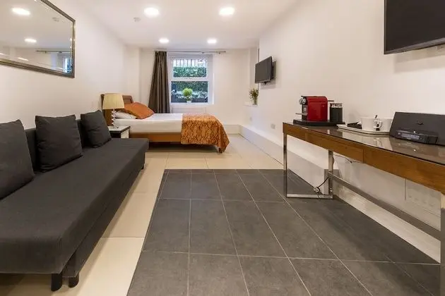 Süit, Banyolu/Duşlu (4 Persons)