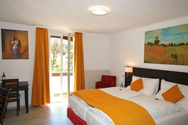 Comfort Tek Büyük Yataklı Oda