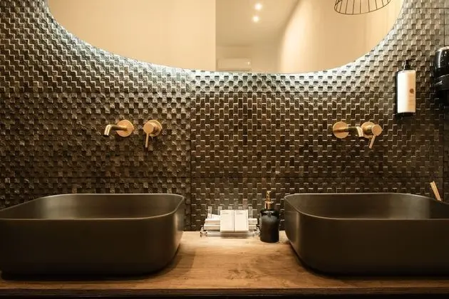 Superior Suite (Infinity Hot Tub)