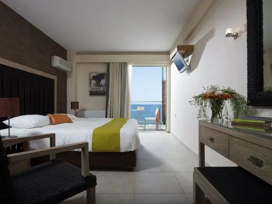 Comfort Family Room Sea View Veranda