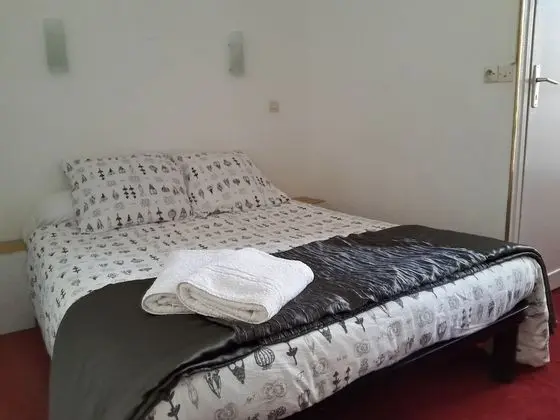 Comfort Tek Büyük Yataklı Oda