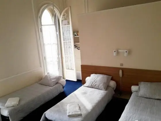 Comfort Üç Kişilik Oda, 3 Tek Kişilik Yatak