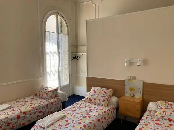 Comfort Üç Kişilik Oda, 3 Tek Kişilik Yatak
