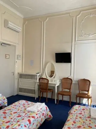 Comfort Üç Kişilik Oda, 3 Tek Kişilik Yatak