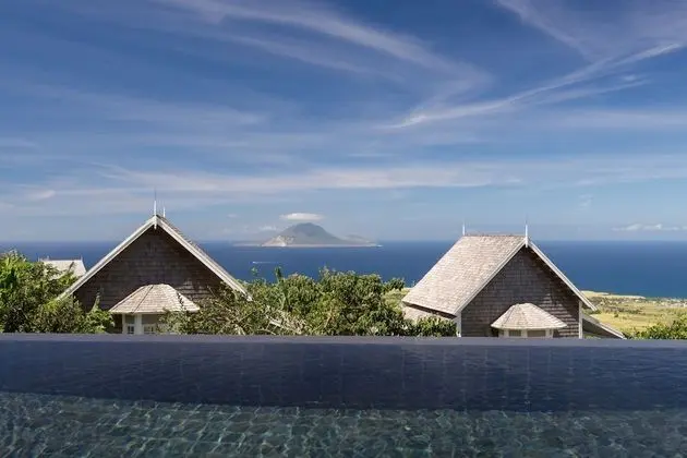 Luxury Cottage with Pool
