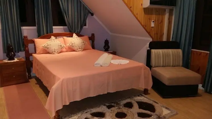 Romantic Apart Daire, Sigara İçilmez