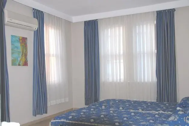 Standart Oda, Deniz veya Bahçe Manzaralı, Balkonlu