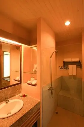 Deluxe Room with Breakfast