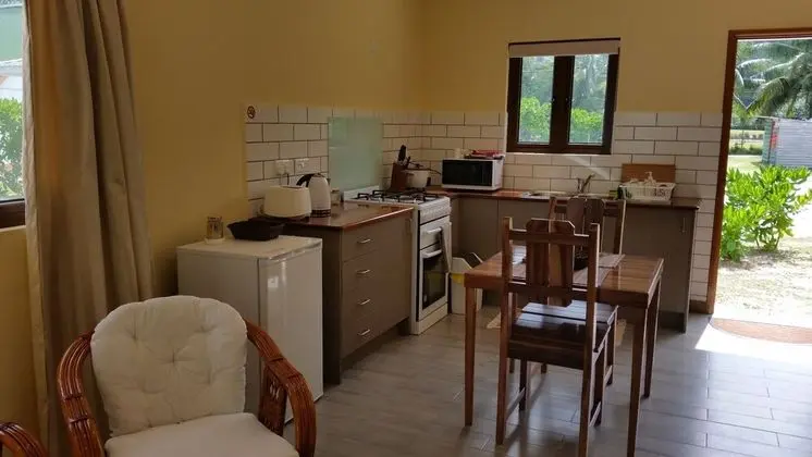 Villa, Deniz Manzaralı, Bahçeli