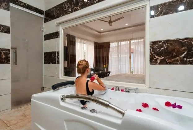 Standard Oda, Şehir Manzaralı