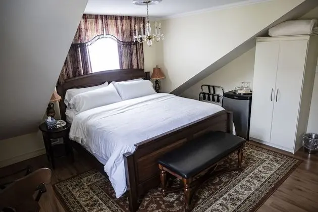 Luxury Oda, 1 En Büyük (King) Boy Yatak, Küvet, Bahçe Manzaralı