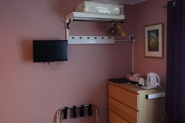Tek Kişilik Oda, Banyolu/Duşlu (Room 3)