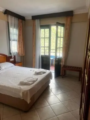 Deniz Manzaralı Oda