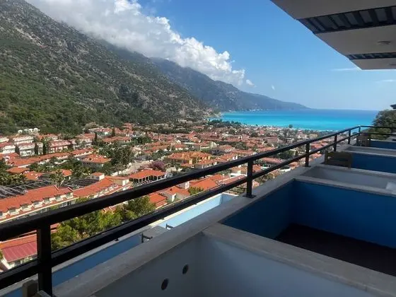 Economy Tek Büyük veya İki Ayrı Yataklı Oda