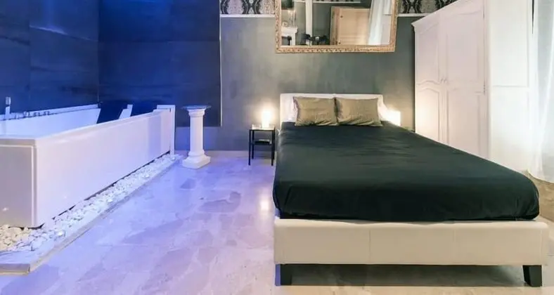 Deluxe Stüdyo Süit