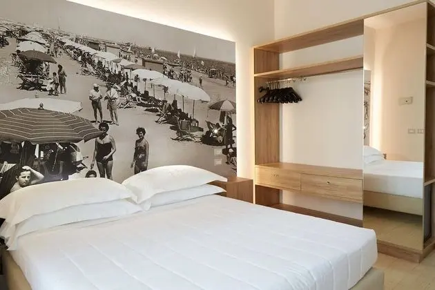 Tek Büyük Yataklı Oda, Balkon, Şehir Manzaralı