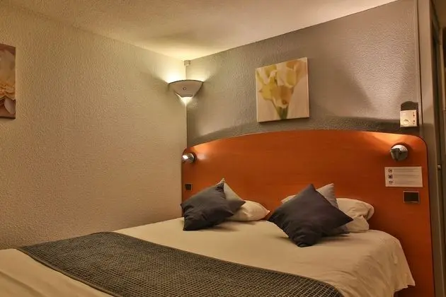 Basic Tek Büyük Yataklı Oda