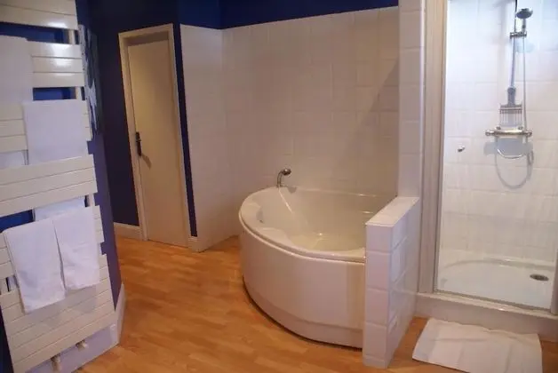 Tek Büyük Yataklı Oda (Toulouse Lautrec)