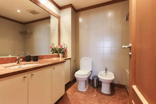 Apart Daire, 2 Yatak Odası, 2 Banyolu