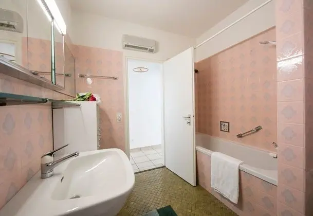 Family Apart Daire, Birden Çok Yatak (Bellevue Apartment)