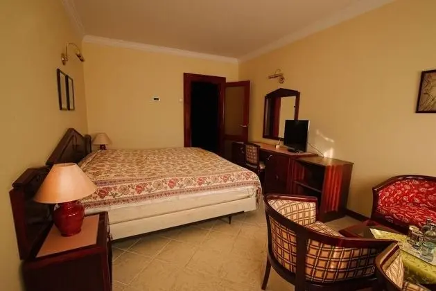 Standard King Room