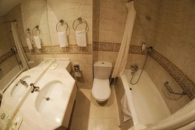 Superior Tek Büyük Yataklı Oda