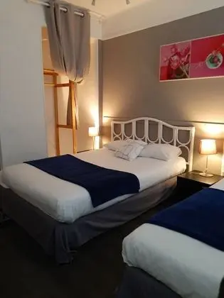 Üç Kişilik Oda
