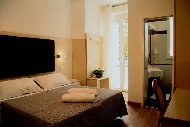 Tek Büyük Yataklı Oda, Balkon