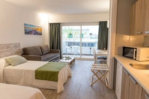 Stüdyo, Balkon