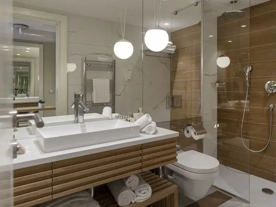 Deluxe Oda, Balkon, Deniz Manzaralı