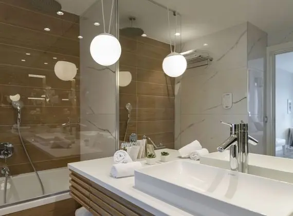 Junior Suite Return Transfer Included