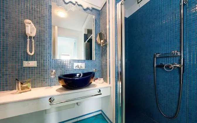 Superior Üç Kişilik Oda